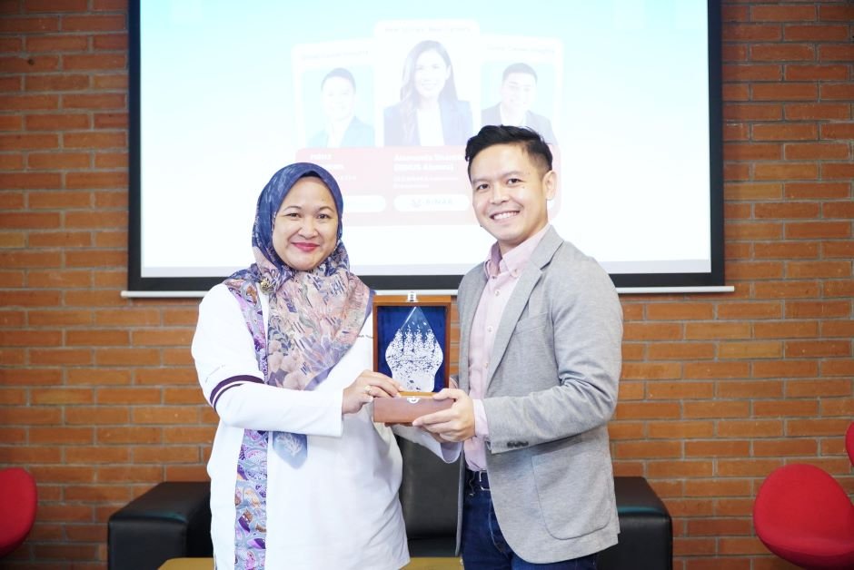 Binus-ismart