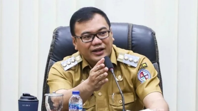 Bupati-Deli-Serdang-Asri-Ludin-Tambunan