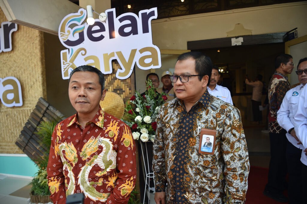 gelar-karya-smk-wamen-fajar