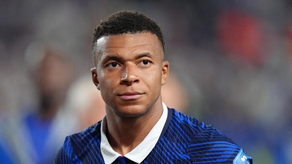 kylian-mbappe-prancis-fifa1782254703584_169