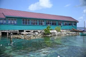 sekolah-laut-wakatobi