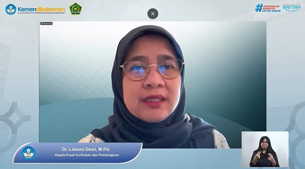 webinar-kepala-pusat-kurikulum-dr-laksmi-dewi