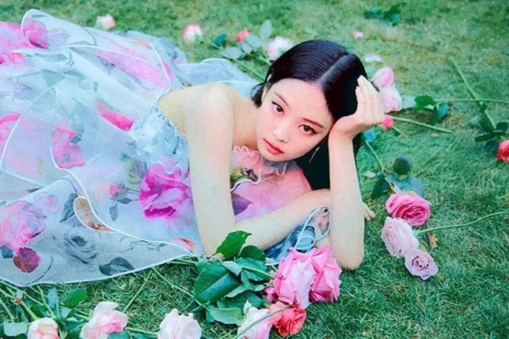 Jennie-Pink.jpg