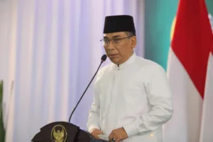 KH-Yahya-Cholil-Staquf