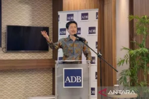 Pimpinan-ADB-untuk-Indonesia-Jiro-Tominaga-1
