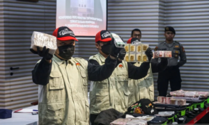 barang-sitaan-kpk-dari-bupati-sukoharjo