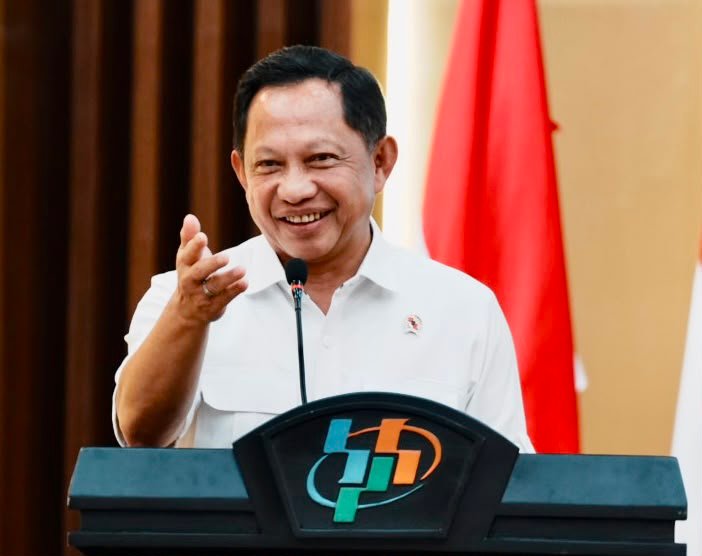 Mendagri Tito saat menghadiri Rilis Publikasi Statistik Perumahan Tahun 2026 di Kantor Pusat BPS RI, Jakarta, Kamis (13/8/2026).