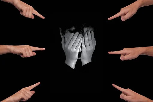 bullying-6932049__340