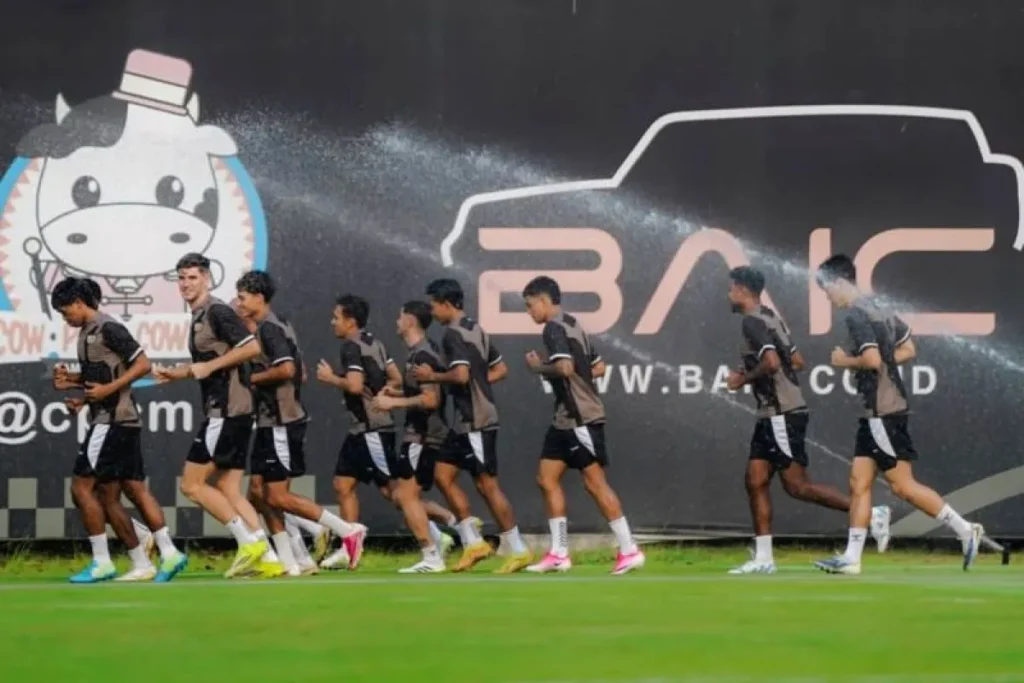 dewa united latihan