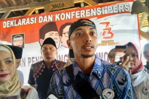 fauzi-baadila