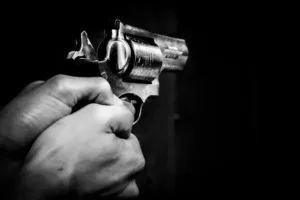 gun-1678989_1920-3867079878