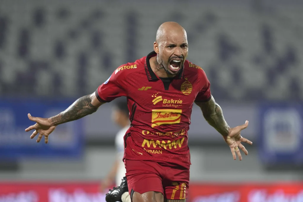 gustavo almeida persija