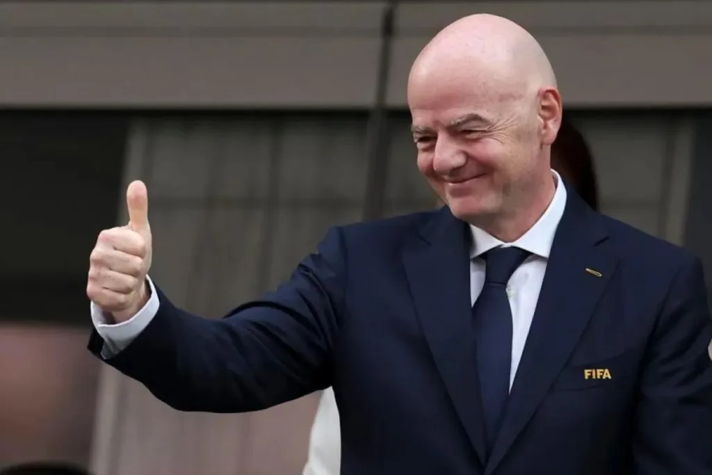 infantino-presiden-fifa