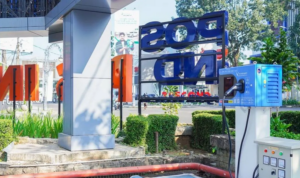 kantor-pos-jadi-isi-mobil-listrik