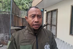 kapolres mimika akbp alredo