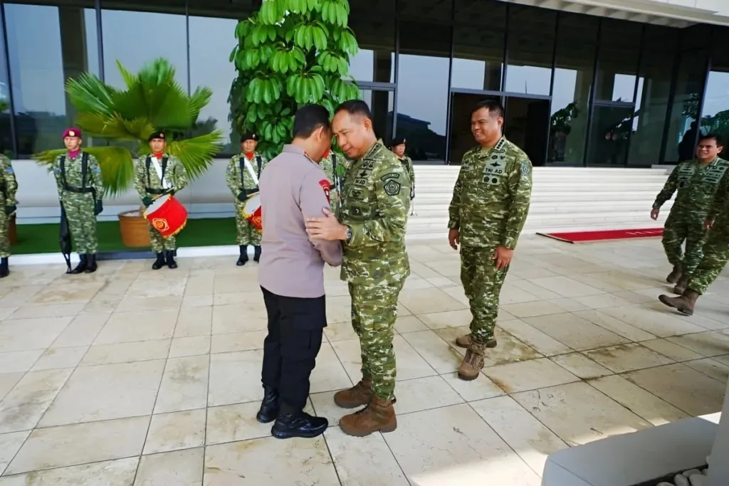 kapolri-dan-panglina-tni