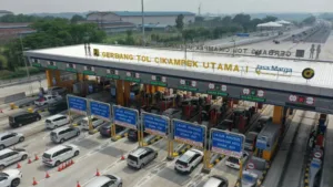 kendaraan-tol-cikampek