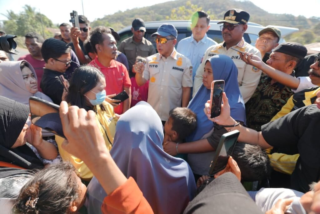 korban gempa mendagri