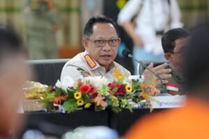 mendagri gempa ntt