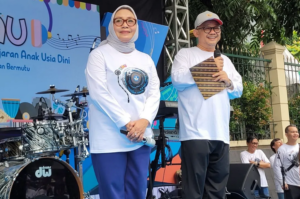 menteri-pppa-dan-mendikdasmen-muti