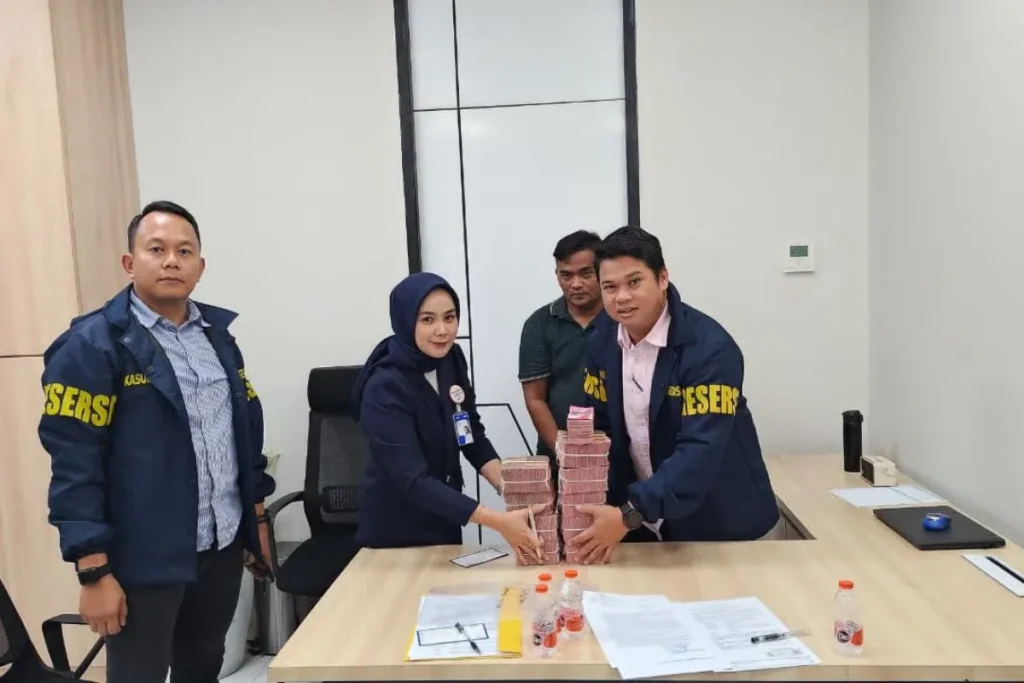 polda riau sita emas dan uang