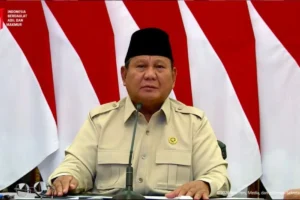 Presiden RI Prabowo Subianto memberikan sambutan secara virtual di Istana Merdeka Jakarta, dalam acara peresmian 3.395 jembatan dan 3.000 sumber air bersih oleh TNI dan Polri yang digelar terpusat di Jalan Bayah-Cikotok, Desa Bayah Barat, Kabupaten Lebak, Banten, Kamis (13/8/2026).