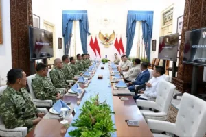 prabowo-panglima-tni-rapat