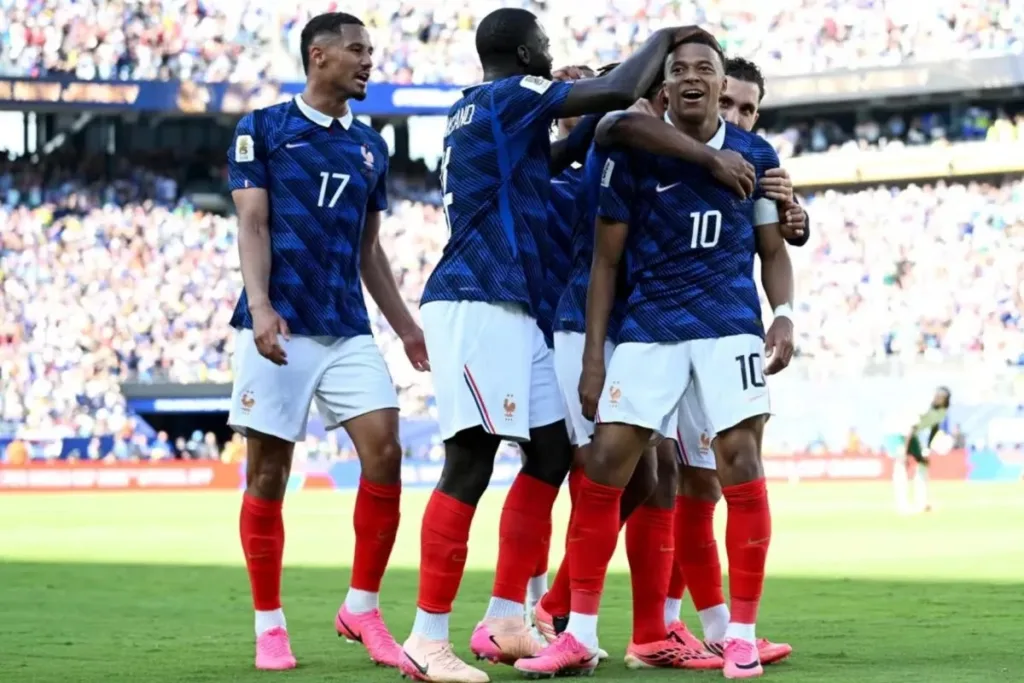 prancis-sejumlah-pemain-timnas-selebrasi