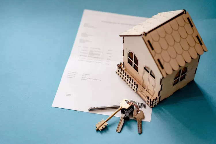 real-estate-6688945_1280-3789332642