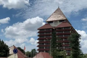 rektorat-ui