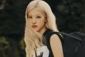 Bintang K-Pop Rose dari grup BLACKPINK. (Foto: Instagram @roses_are_rosie)