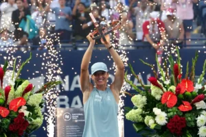 swiatek juara bank open