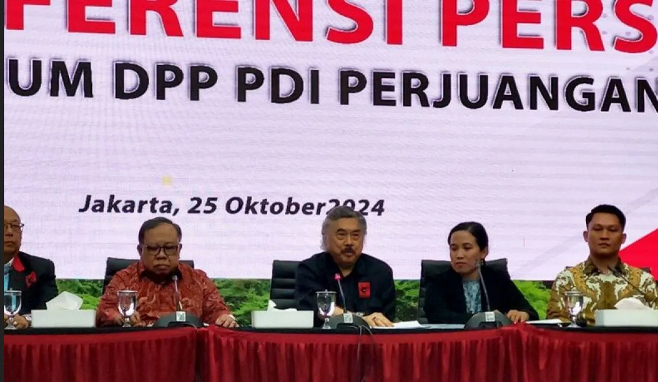 tim-hukum-pdip-gayus