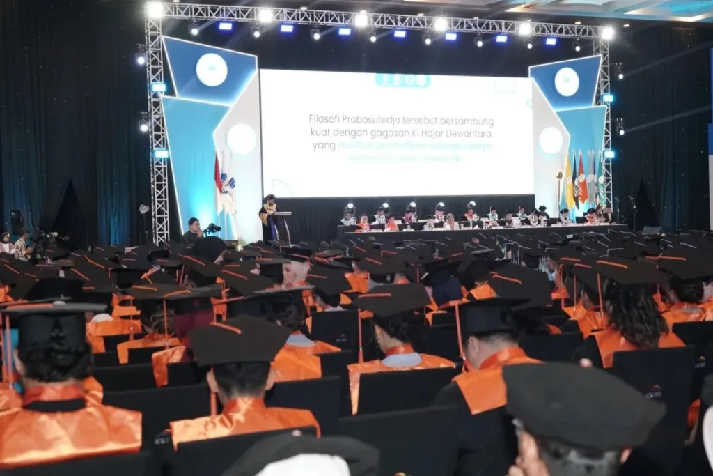 umb-wisuda