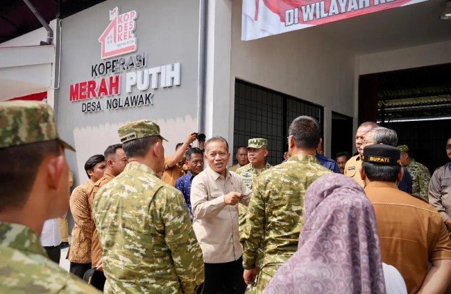 Menkop dan Kopdes - 1