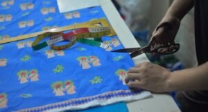 Perajin Pakaian, Industri Kecil