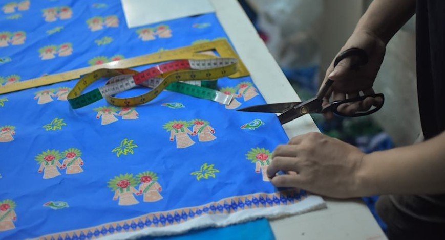 Perajin Pakaian, Industri Kecil