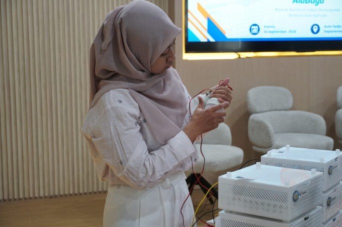Produk Baterai Isi Ulang Hydro Alumnium