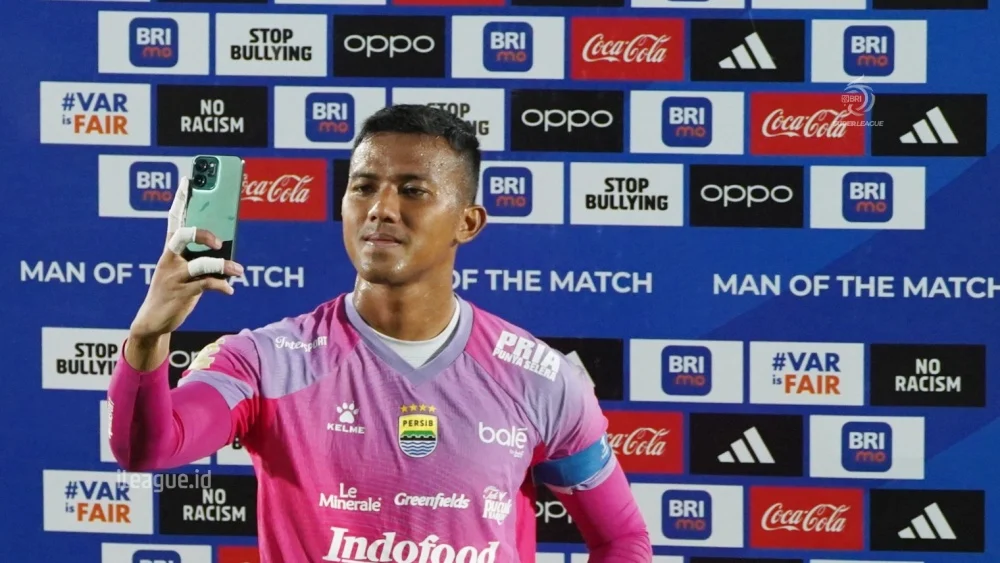 Teja-Paku-Alam-yang-Terus-Dipercaya-Persib-Sejak-Awal-Musim-1759641803