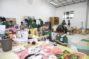 anak anak tk belajar