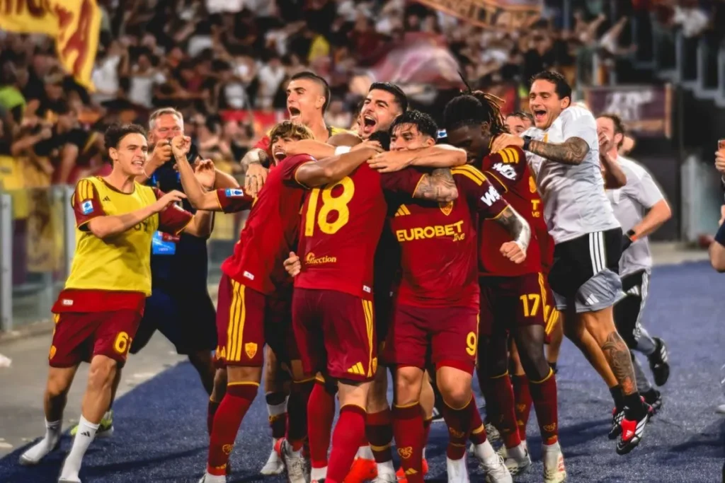 as roma selebrasi pemain