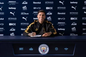 enzo-signing-2-man city