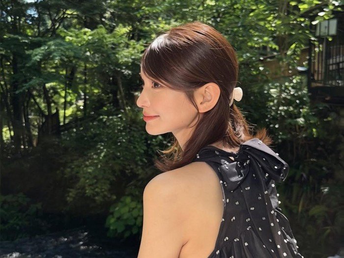 hana-kuraki-1789459606463_43