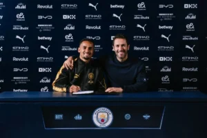 iliman-ndiaye-signing-1-mancity