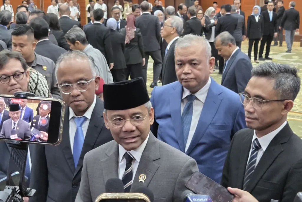 menkeu suahasil doorstop