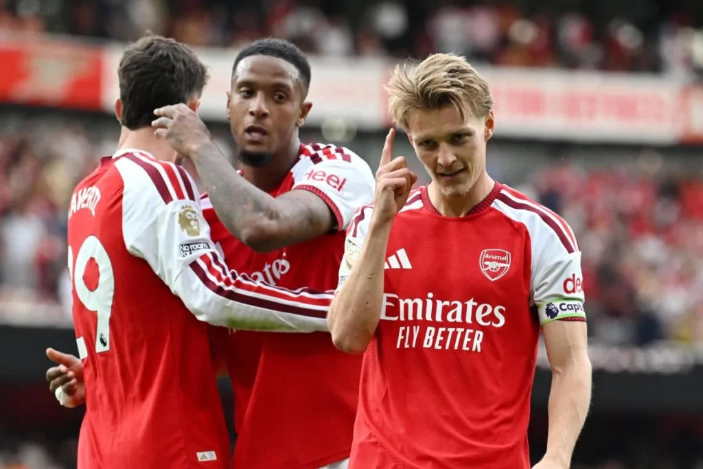 odegaard arsenal selebrasi
