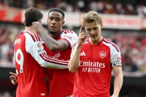 odegaard arsenal selebrasi