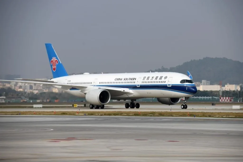 pesawat china southern