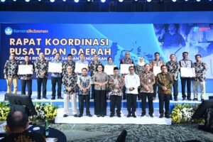 rapat koordinasi pusat daerah kemendagri