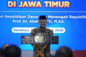 revitalisasi sekolah jatim muti podium